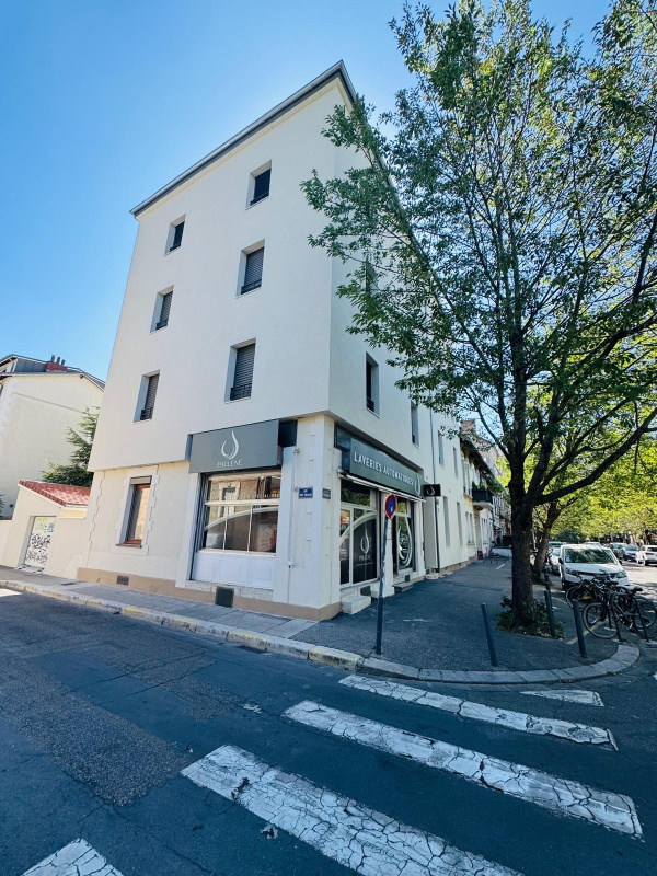 Vente Immobilier Professionnel Murs commerciaux Grenoble 38100
